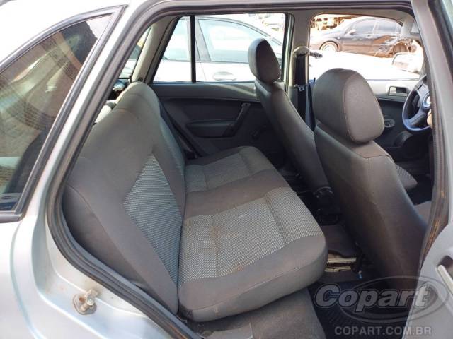 2011 VOLKSWAGEN GOL 