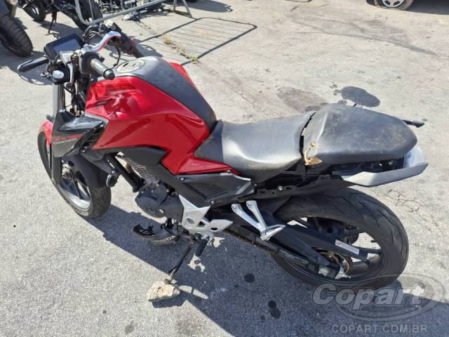 2024 HONDA CB 300F 