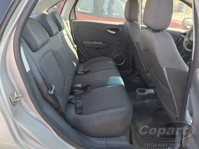 2014 FIAT GRAND SIENA 