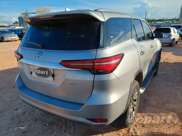 2021 TOYOTA SW4 