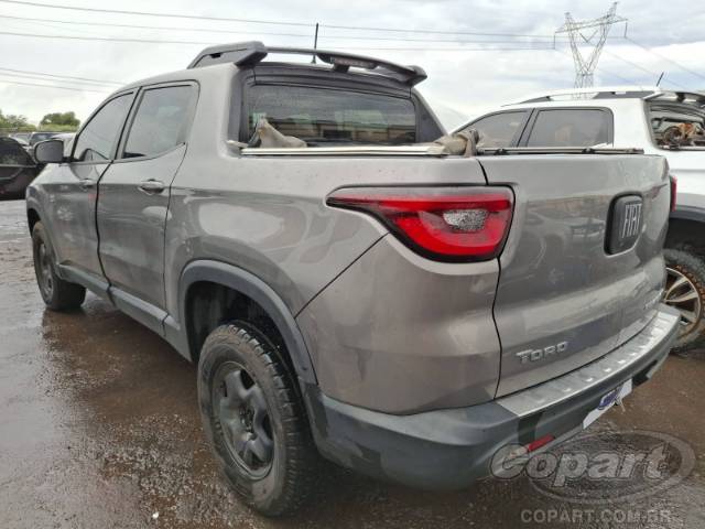 2021 FIAT TORO 