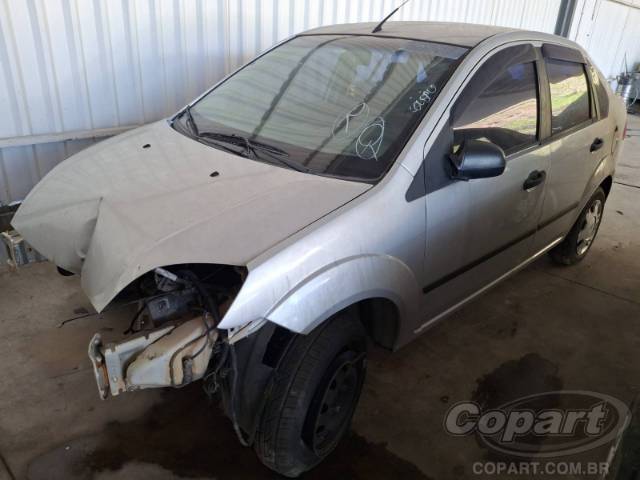 2006 FORD FIESTA SEDAN 