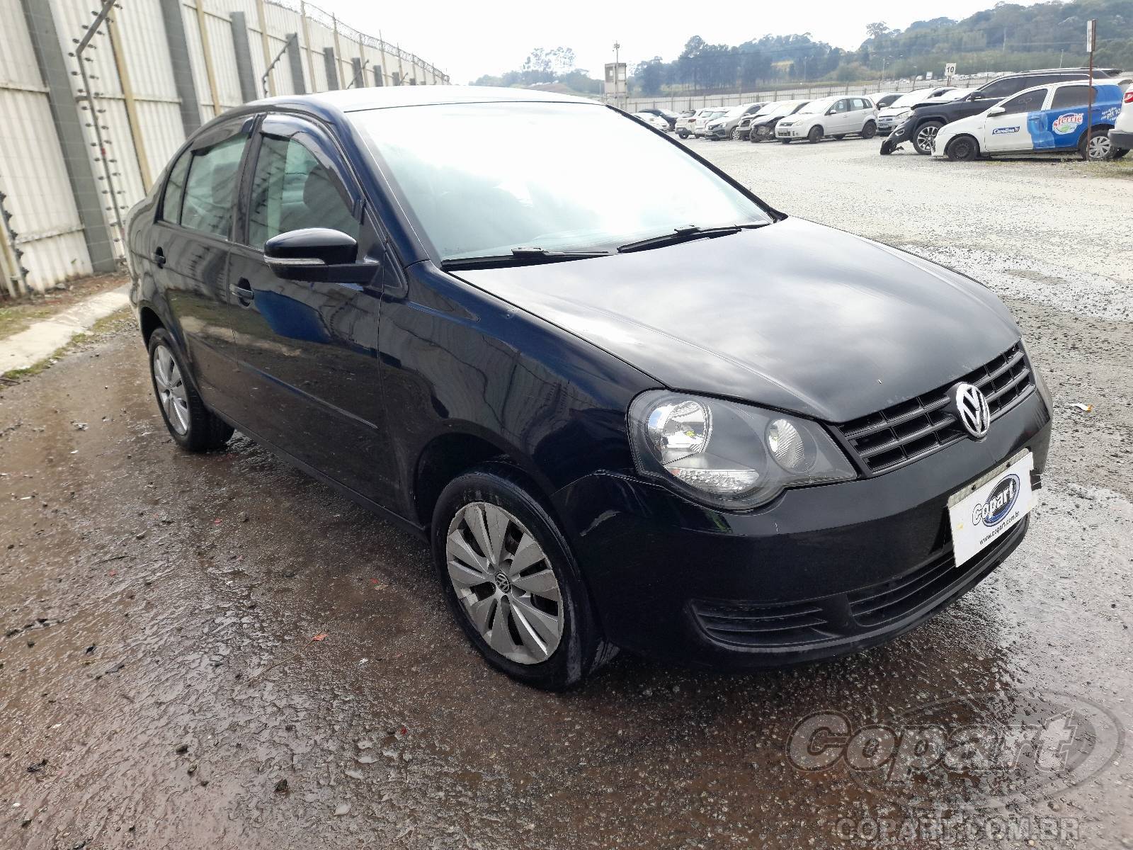 Veículo VW - VolksWagen POLO SEDAN VOLKSWAGEN POLO SEDAN 1.6 2013 2014 em leilão