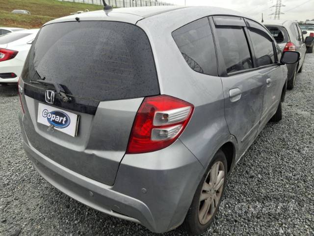 2013 HONDA FIT 