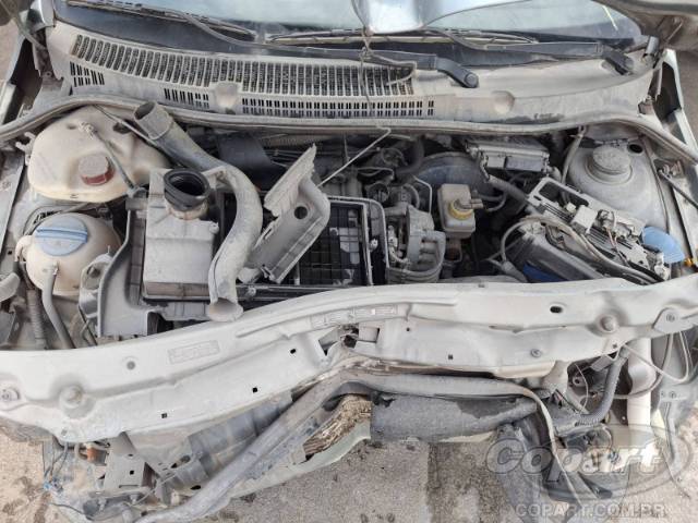 2010 VOLKSWAGEN VOYAGE 