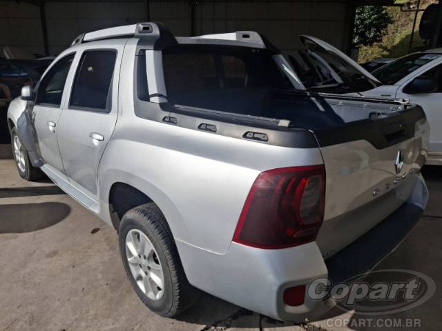 2017 RENAULT DUSTER OROCH 