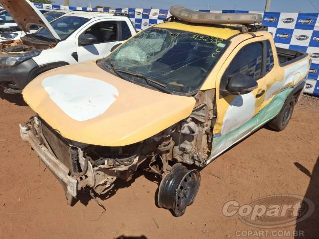 2025 FIAT STRADA 