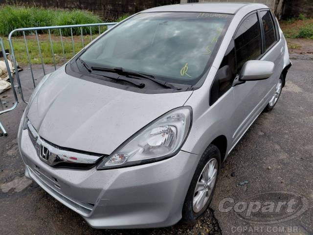 2013 HONDA FIT 