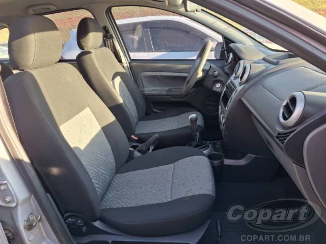 2012 FORD FIESTA 