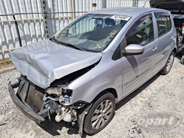 2011 VOLKSWAGEN FOX 