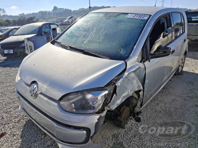 2015 VOLKSWAGEN UP 