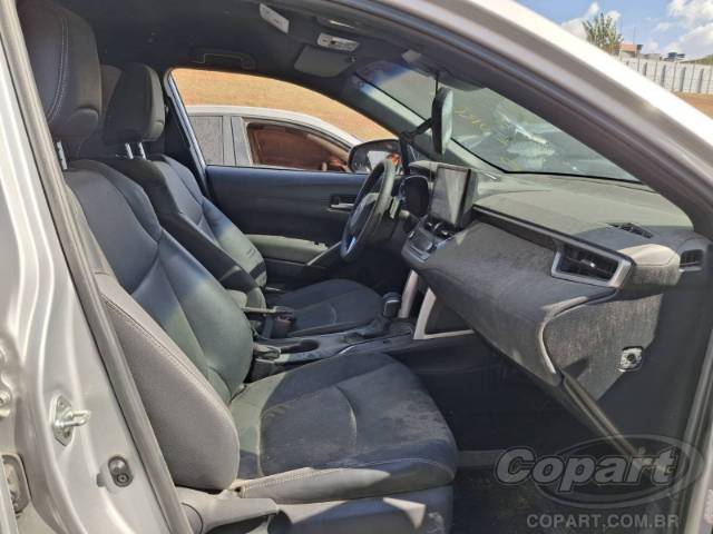 2024 TOYOTA COROLLA CROSS 