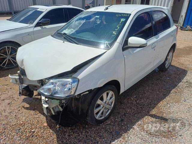 2017 TOYOTA ETIOS 