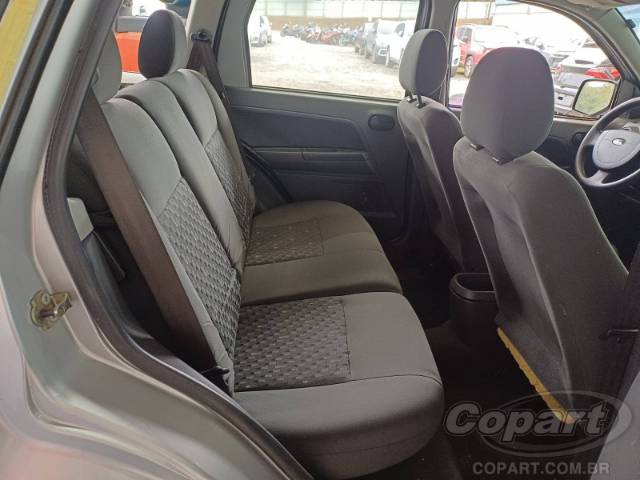 2005 FORD ECOSPORT 