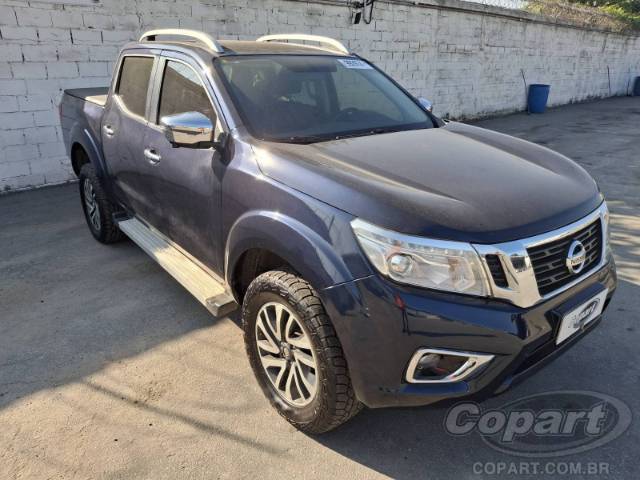 2022 NISSAN FRONTIER CD 