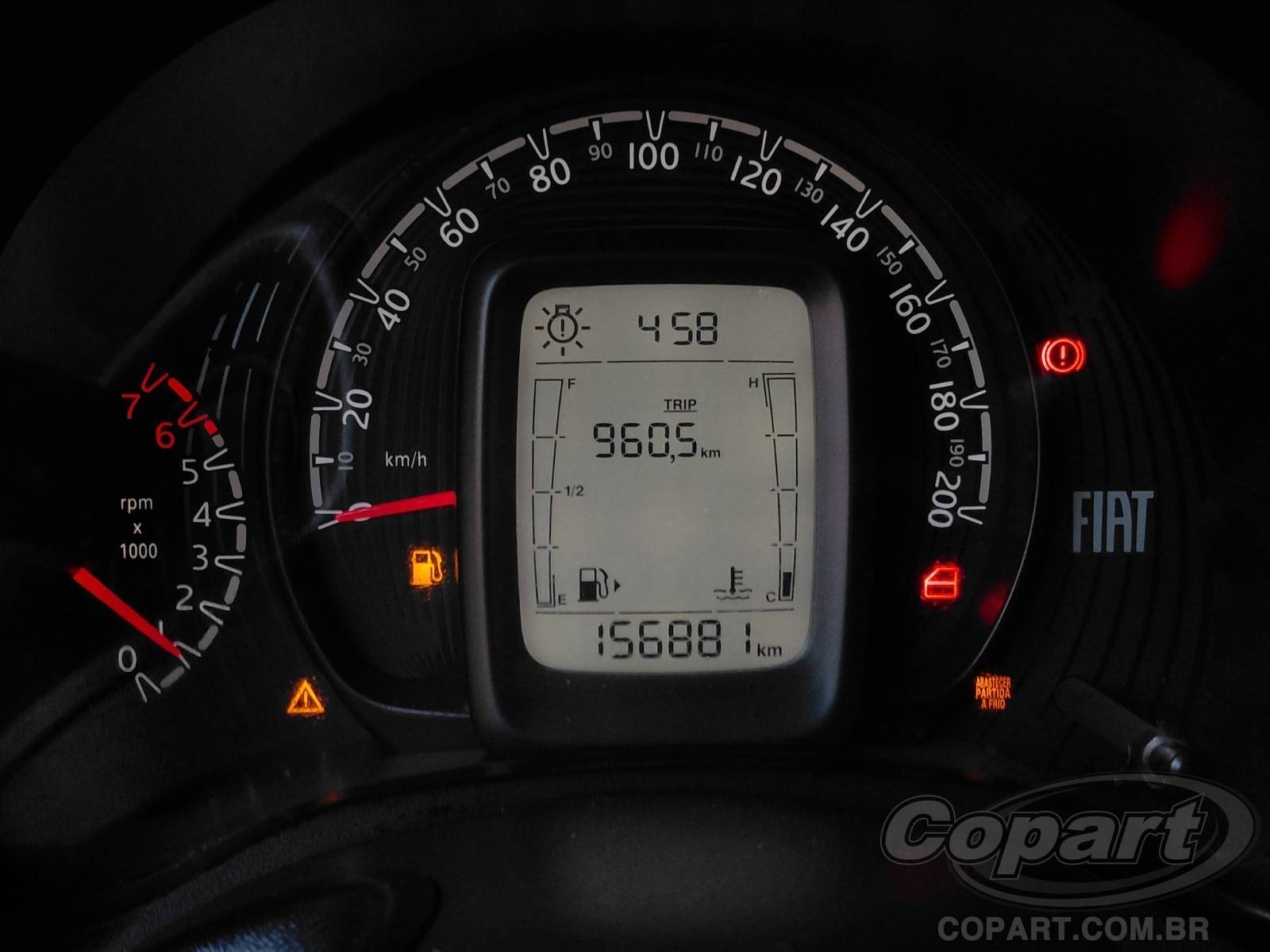 Foto 8 de 10: 2020 FIAT MOBI