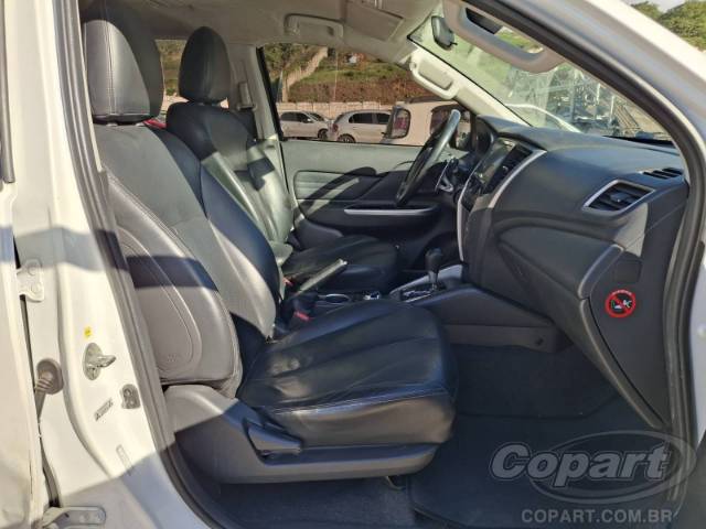 2022 MITSUBISHI L200 TRITON 