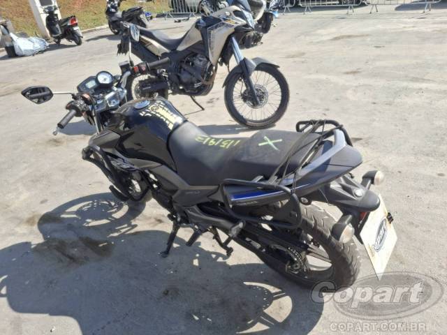 2015 YAMAHA FAZER 