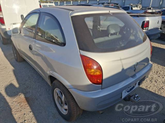 2002 CHEVROLET CELTA 