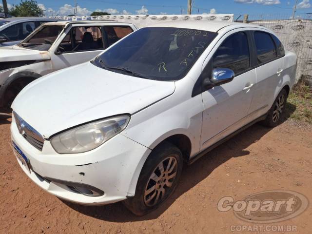 2015 FIAT GRAND SIENA 
