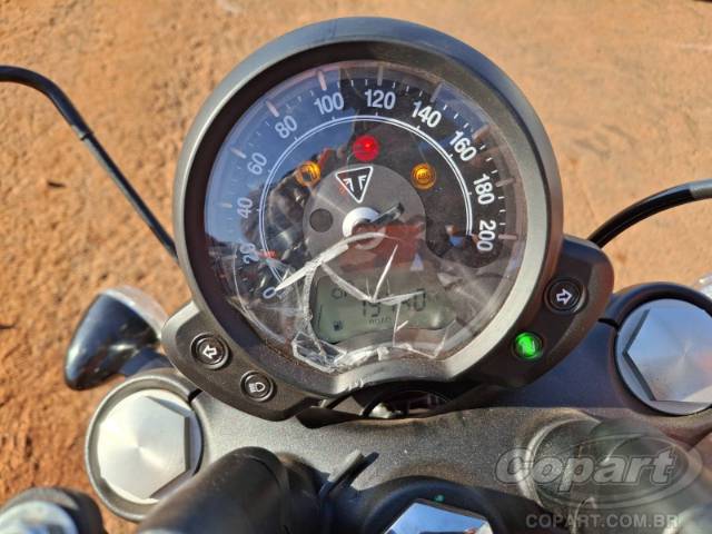 2020 TRIUMPH BONNEVILLE BOBBER 