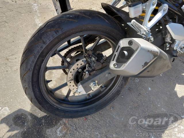 2024 HONDA CB 300F 