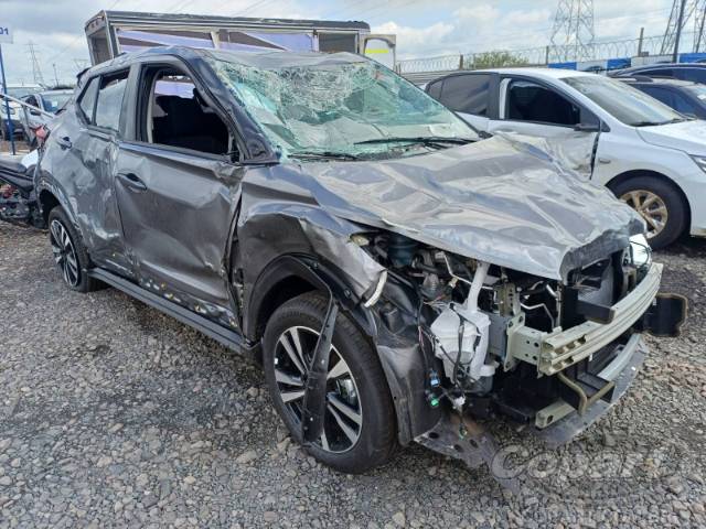 2025 NISSAN Kicks Play 