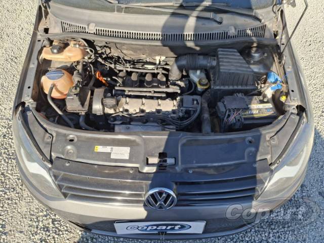 2014 VOLKSWAGEN FOX 