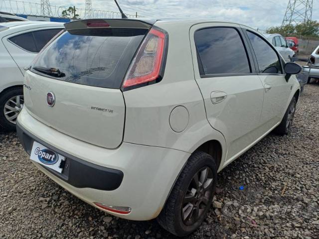 2016 FIAT PUNTO 