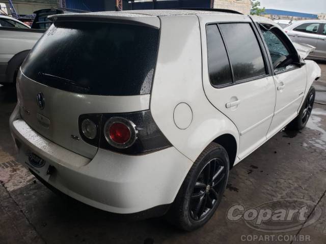 2013 VOLKSWAGEN GOLF 