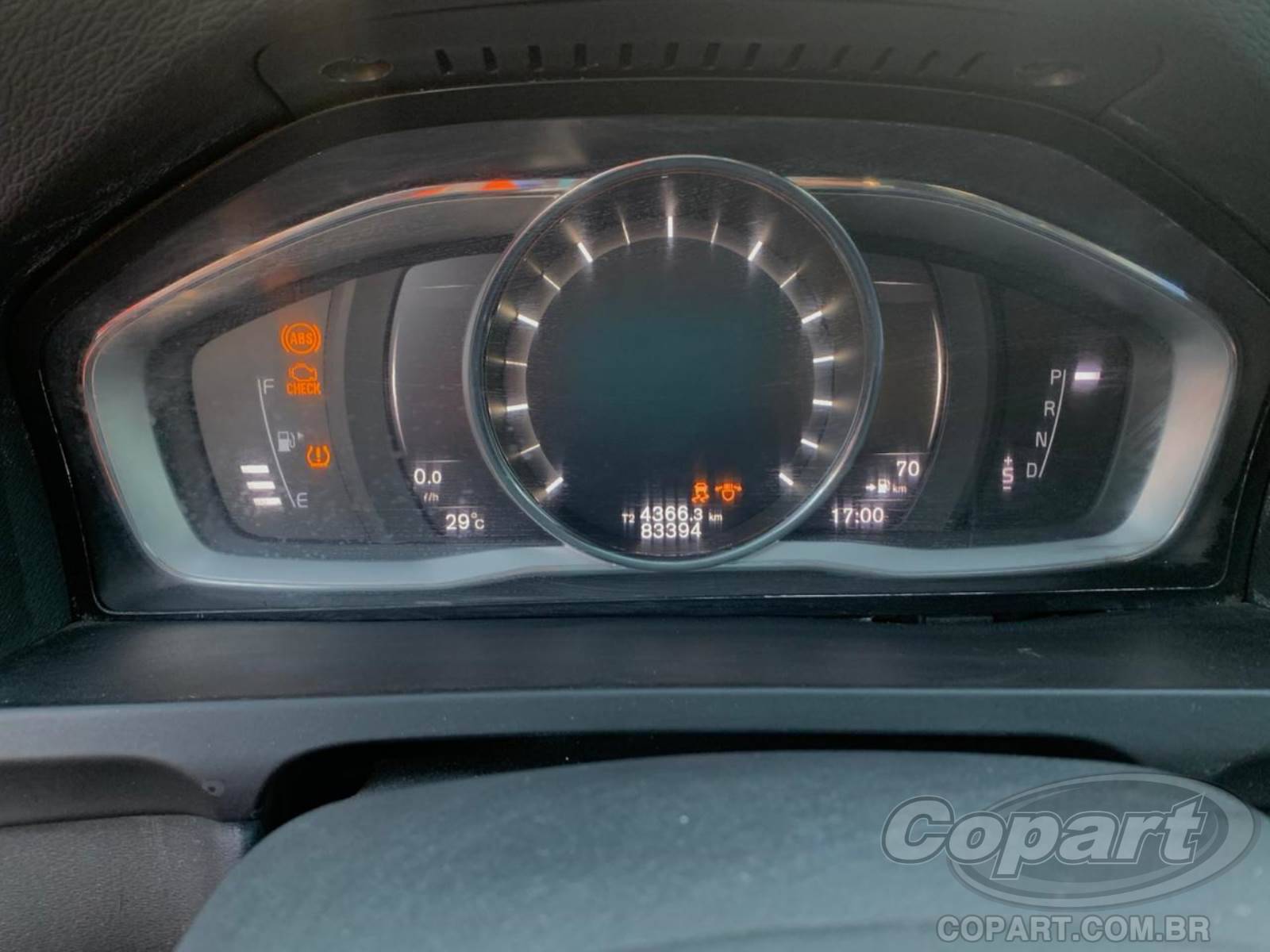 Foto 8 de 12: 2017 VOLVO S60