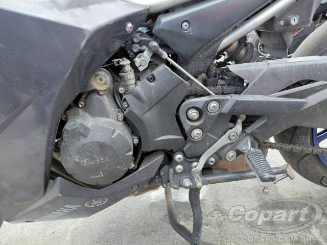 2015 YAMAHA XJ6 