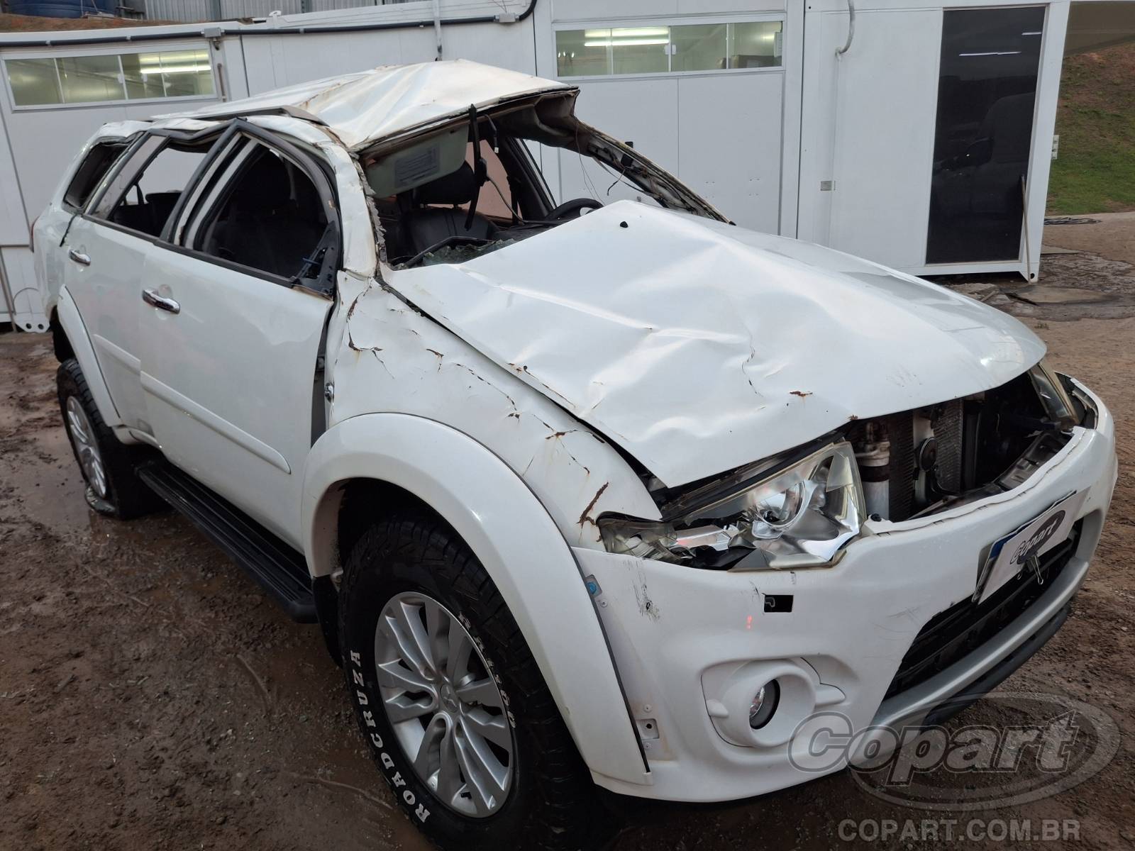Mitsubishi Pajero Dakar HPE 3.2 Turbo 2015