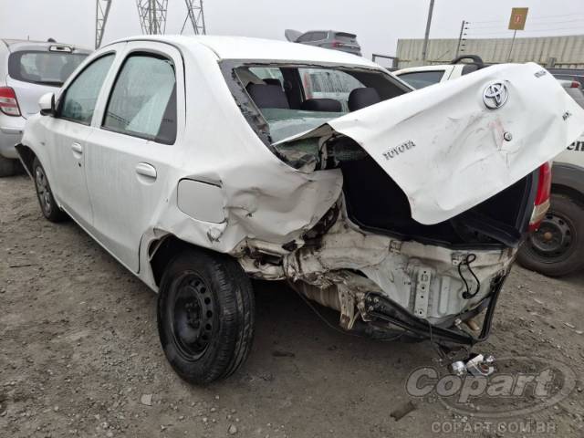 2018 TOYOTA ETIOS SEDA 