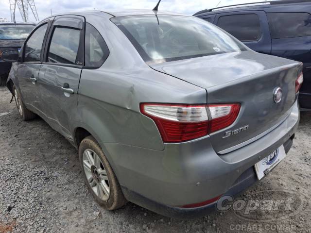 2015 FIAT GRAND SIENA 