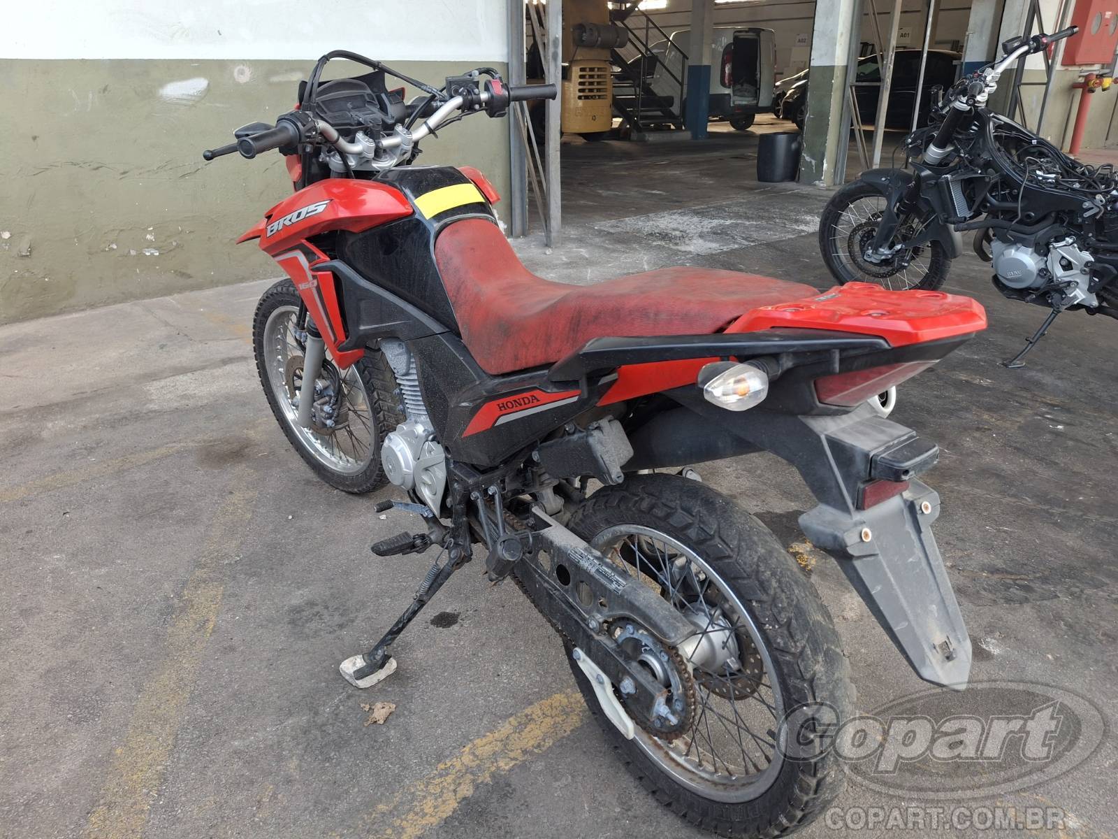 2024 HONDA NXR 160 — foto 4 de 10