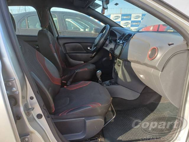 2017 RENAULT SANDERO 