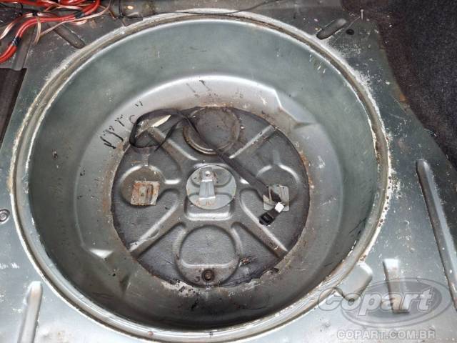 2011 VOLKSWAGEN VOYAGE 