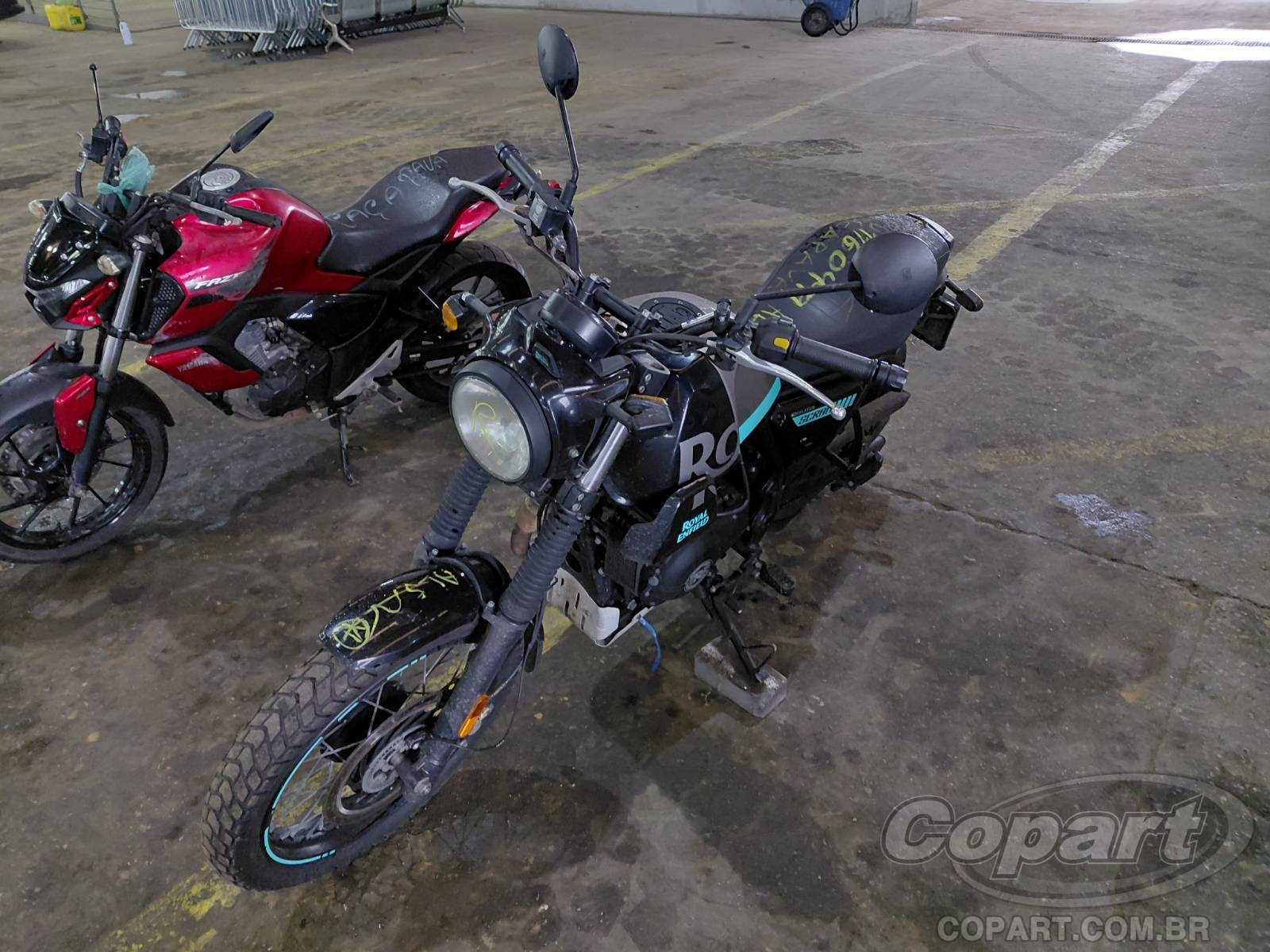 2024 ROYAL ENFIELD SCRAM — leilão em Caçapava/SP (foto 2)