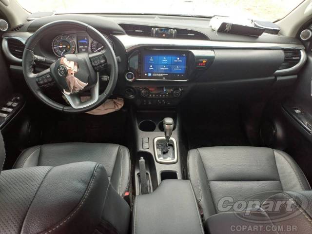 2024 TOYOTA HILUX CD 