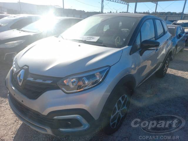 2023 RENAULT CAPTUR 