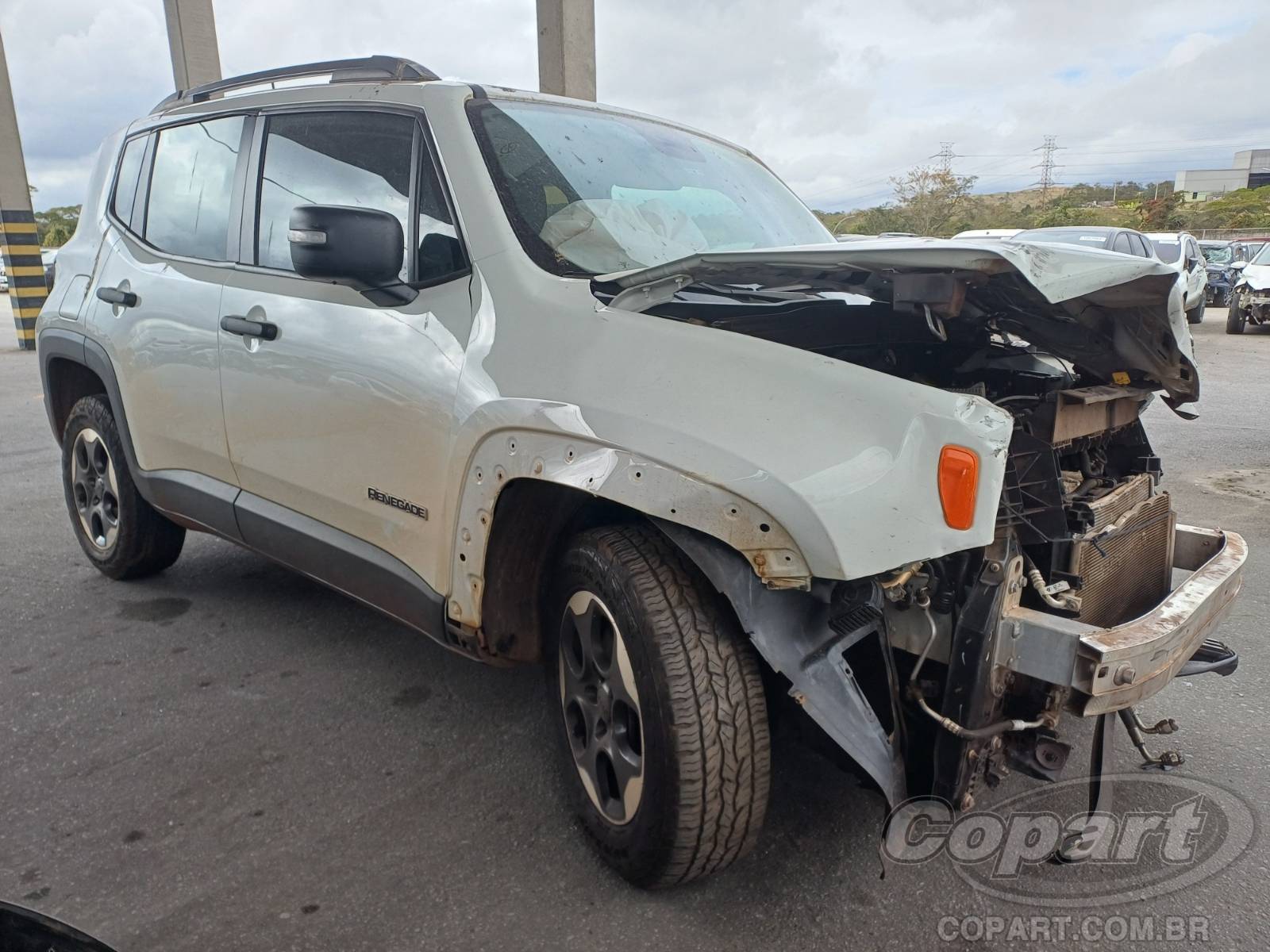 Veículo Fiat Renegade JEEP RENEGADE 1.8 16V E.TORQ EVO 2017 2018 em leilão