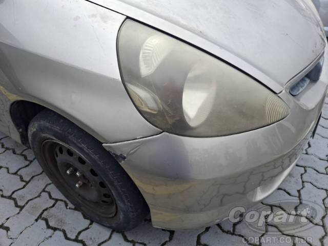 2004 HONDA FIT 