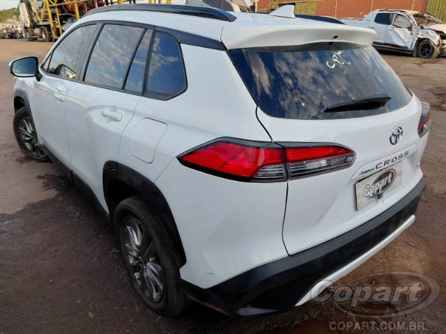2026 TOYOTA COROLLA CROSS 