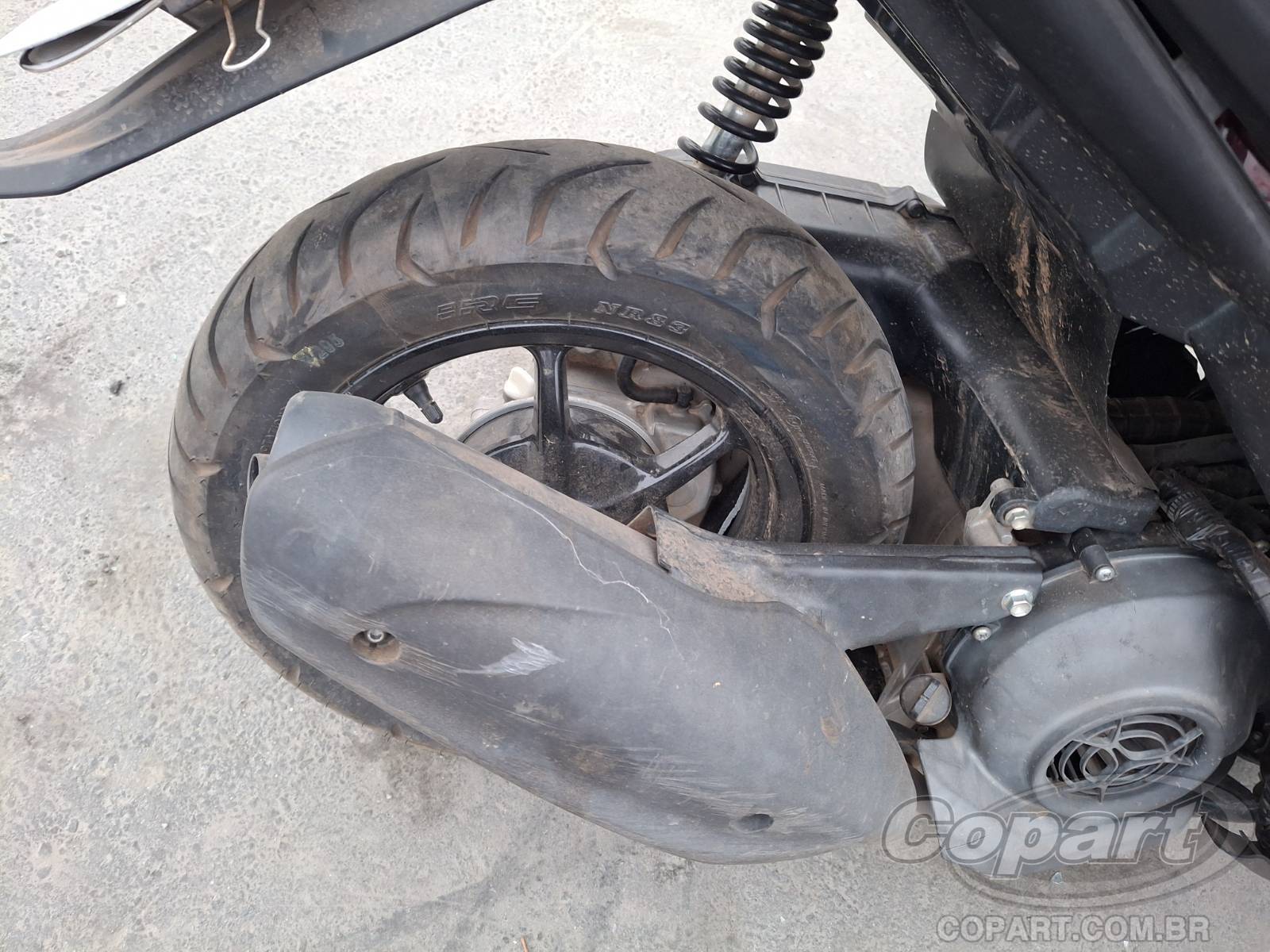 2025 YAMAHA FLUO — foto 7 de 13