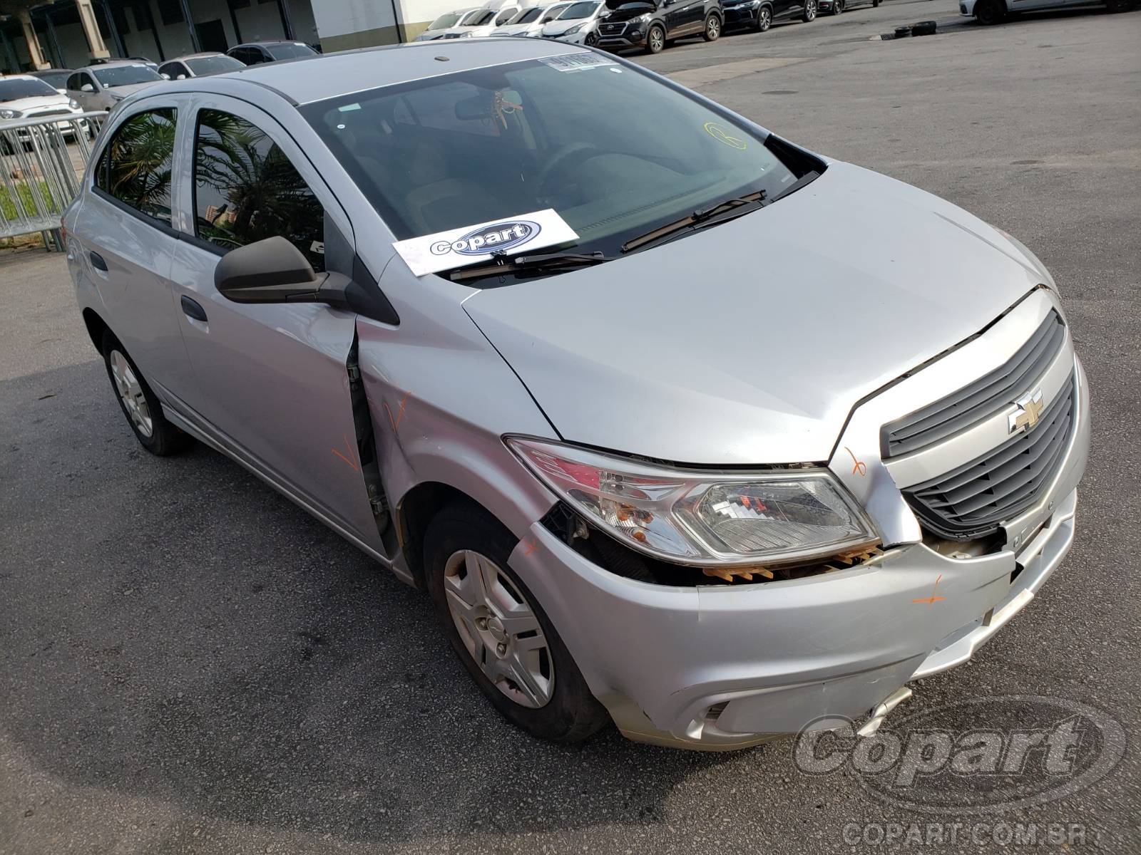 Veículo GM - Chevrolet Onix Chevrolet Onix LS 1.0 SPE 2015 Pequena Monta 2015 em leilão