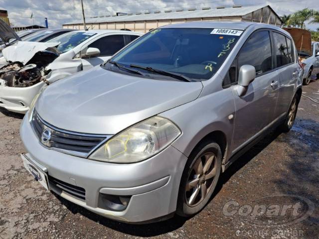 2011 NISSAN TIIDA 