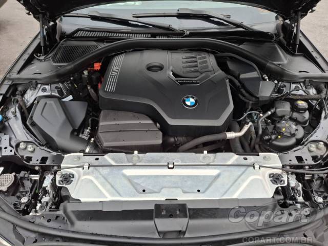 2021 BMW SERIE 3 