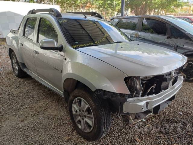 2022 RENAULT DUSTER OROCH 