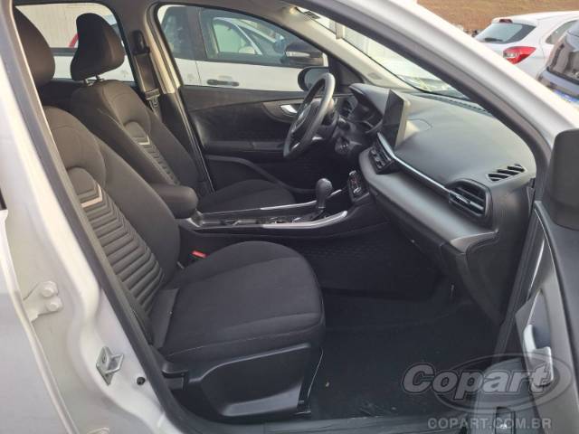 2024 FIAT FASTBACK 